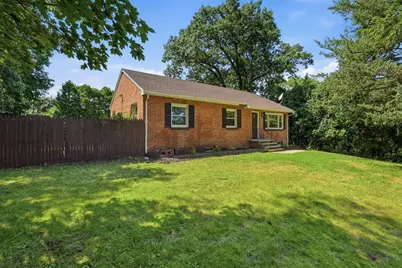 158 Devens St, Springfield, MA 01151 - Photo 3