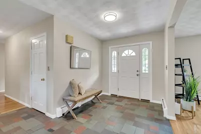3 Cathy Rd, Burlington, MA 01803 - Photo 7