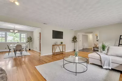 3 Cathy Rd, Burlington, MA 01803 - Photo 11