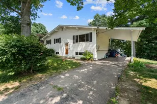 14 Richard Rd, Medway, MA 02053 - Photo 1