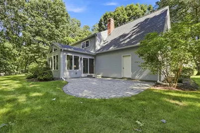 76 Mohawk Dr, Longmeadow, MA 01106 - Photo 37