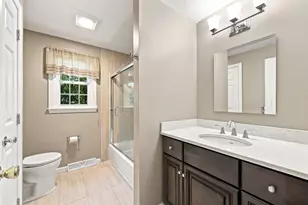 76 Mohawk Dr, Longmeadow, MA 01106 - Photo 31