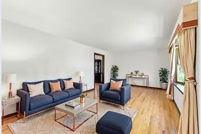 76 Mohawk Dr, Longmeadow, MA 01106 - Photo 5