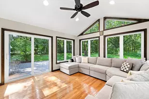 76 Mohawk Dr, Longmeadow, MA 01106 - Photo 3