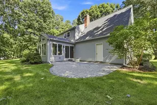 76 Mohawk Dr, Longmeadow, MA 01106 - Photo 37