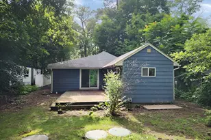 66 Lakeshore Dr, Holliston, MA 01746 - Photo 13