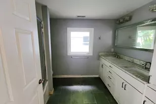 66 Lakeshore Dr, Holliston, MA 01746 - Photo 7