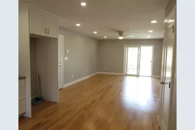 1093 Main St #3, Weymouth, MA 02190 - Photo 3