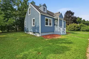 15 Pear St, Springfield, MA 01109 - Photo 1