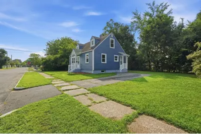 15 Pear St, Springfield, MA 01109 - Photo 25