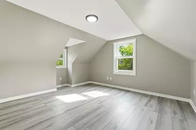 15 Pear St, Springfield, MA 01109 - Photo 17
