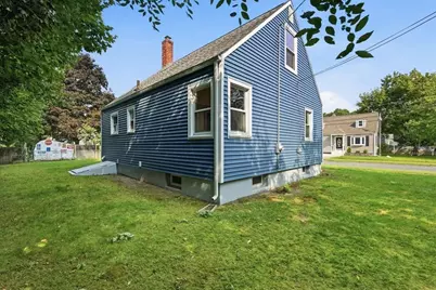 15 Pear St, Springfield, MA 01109 - Photo 23