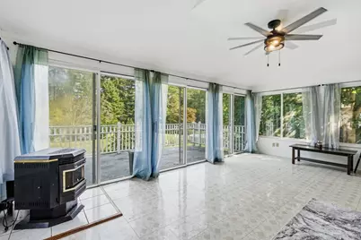 61 Church St, Ware, MA 01082 - Photo 13