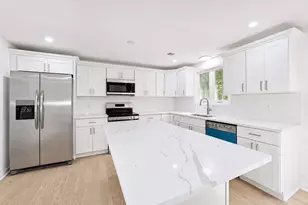 9 Alden Ave E, Randolph, MA 02368 - Photo 3