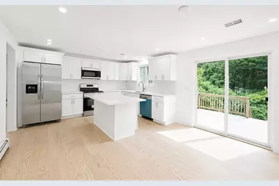 9 Alden Ave E, Randolph, MA 02368 - Photo 5
