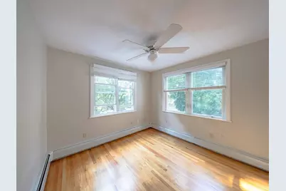 6 Peach Tree Ln #6, Newton, MA 02459 - Photo 5