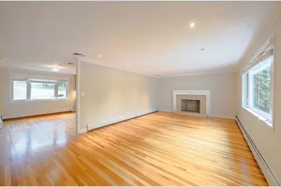6 Peach Tree Ln #6, Newton, MA 02459 - Photo 3