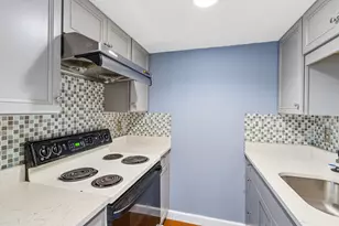 33 Brainerd Rd, Boston, MA 02134 - Photo 21