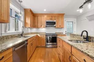 8 Concord Terrace, Framingham, MA 01702 - Photo 11