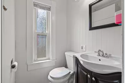 33 Pierpont St, Peabody, MA 01960 - Photo 21