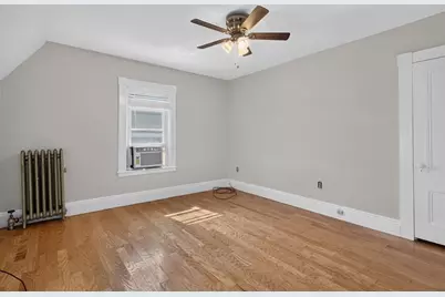 33 Pierpont St, Peabody, MA 01960 - Photo 13