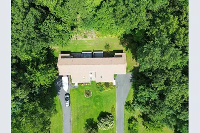 5 Meadow Oak Ln #B, Deerfield, MA 01373 - Photo 23