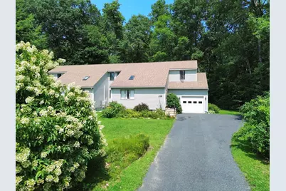 5 Meadow Oak Ln #B, Deerfield, MA 01373 - Photo 21