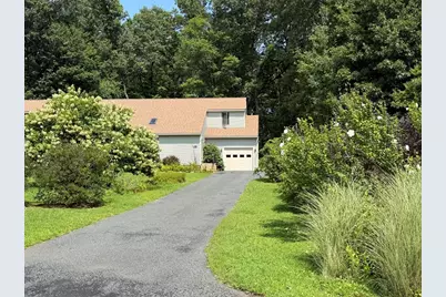 5 Meadow Oak Ln #B, Deerfield, MA 01373 - Photo 3