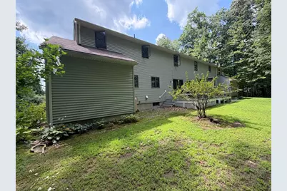 5 Meadow Oak Ln #B, Deerfield, MA 01373 - Photo 5