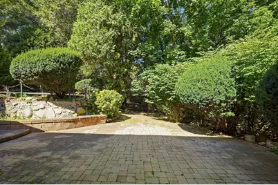 110 Thornberry Road, Winchester, MA 01890 - Photo 25