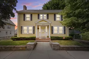 22 Gleason St, Medford, MA 02155 - Photo 1