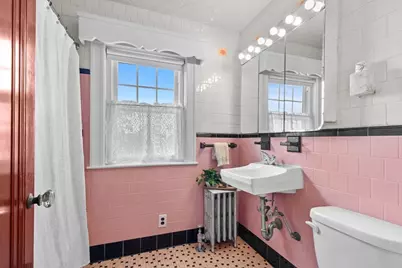 22 Gleason St, Medford, MA 02155 - Photo 25