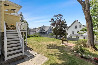 22 Gleason St, Medford, MA 02155 - Photo 31