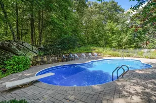 66 Glenview St, Upton, MA 01568 - Photo 35