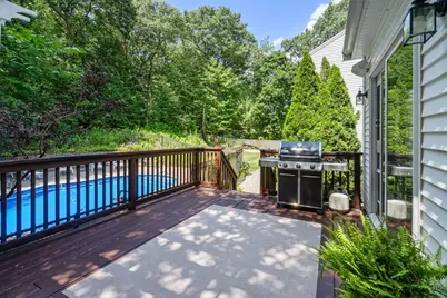 66 Glenview St, Upton, MA 01568 - Photo 33