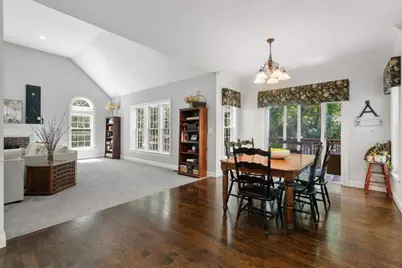 66 Glenview St, Upton, MA 01568 - Photo 11