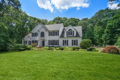 66 Glenview St, Upton, MA 01568 - Photo 41