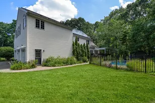 66 Glenview St, Upton, MA 01568 - Photo 39