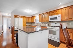 47 Houde St, Marlborough, MA 01752 - Photo 7
