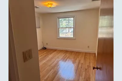 174 Forest, Waltham, MA 02452 - Photo 5