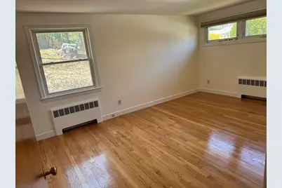 174 Forest, Waltham, MA 02452 - Photo 3