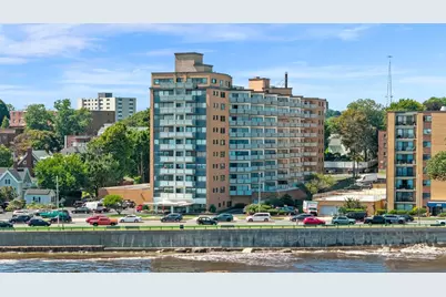 300 Lynnshore Dr #911, Lynn, MA 01902 - Photo 1