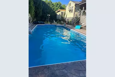 688 S West St, Agawam, MA 01030 - Photo 5