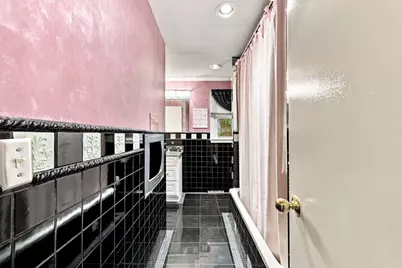 688 S West St, Agawam, MA 01030 - Photo 37