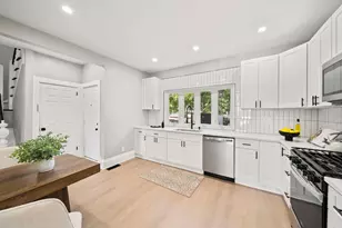 36 Macy Ave, Brockton, MA 02302 - Photo 5