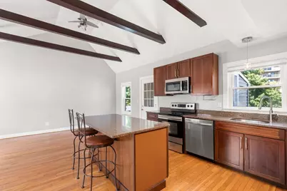 36 Russell St, Quincy, MA 02171 - Photo 15