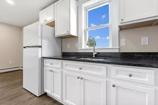 28 Poplar St, Danvers, MA 01923 - Photo 11