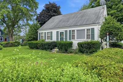 3 Lynn Ave, Plainville, MA 02762 - Photo 9