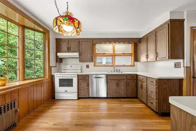86 Norfolk St, Quincy, MA 02170 - Photo 7