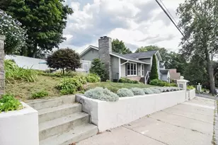 15 Fordham Rd, Lawrence, MA 01841 - Photo 3